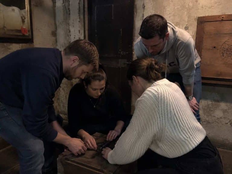 escape room tips and tricks